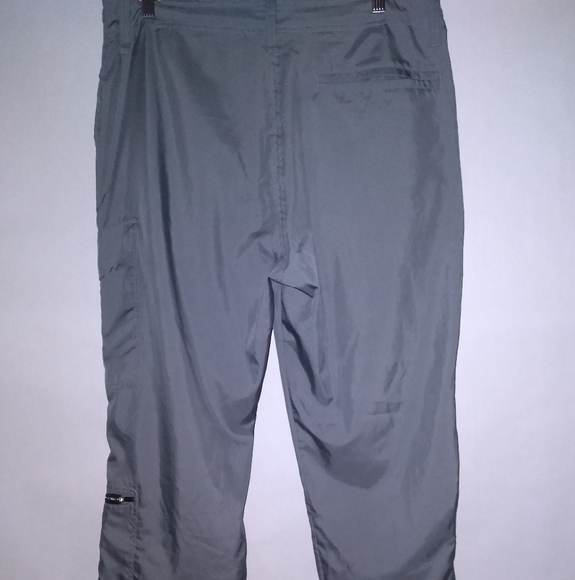 Men's JORDAN (Grey Windbreaker) Pants, 34W - Picture 3 of 15